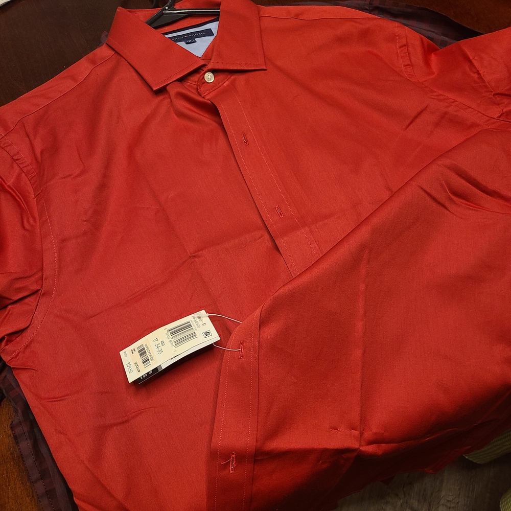 Tommy Hilfiger Vibrant Red Casual Button Down Shirt